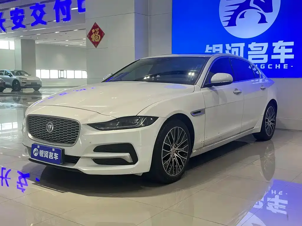 Jaguar XEL