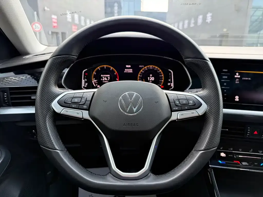 Volkswagen Passat — фото 3
