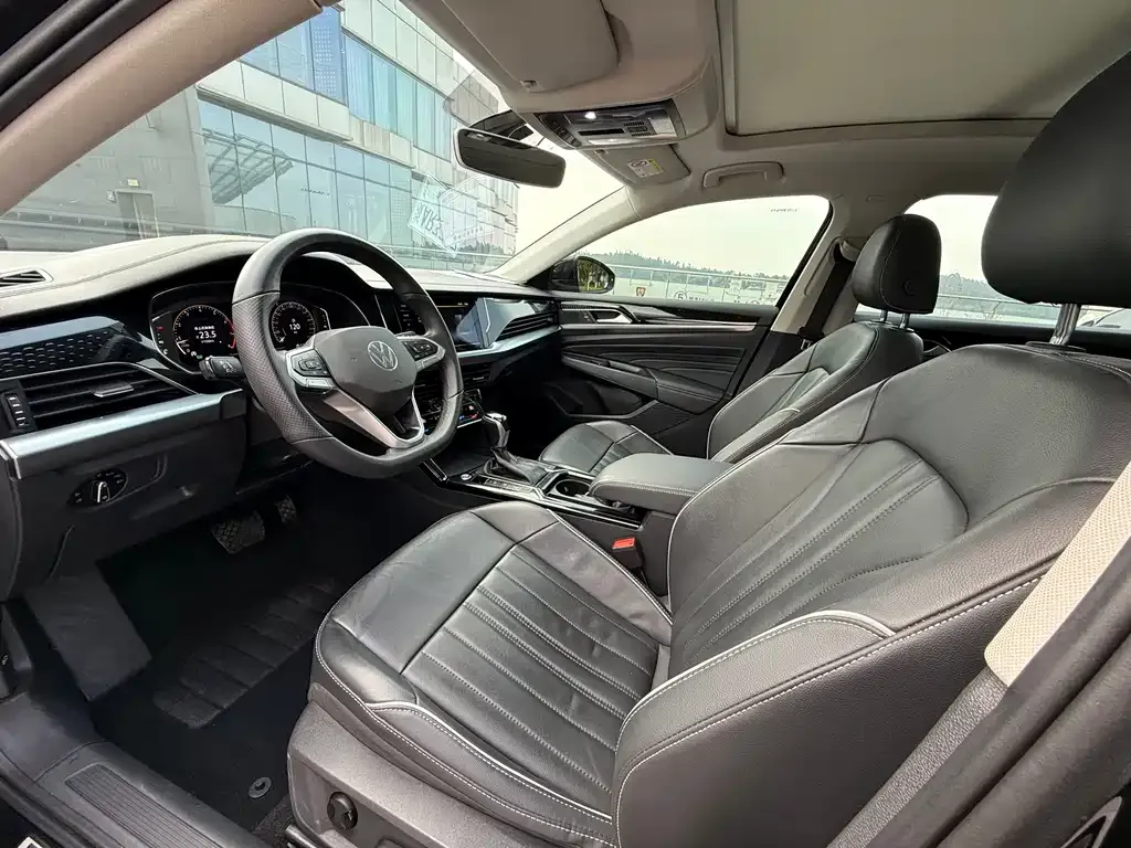 Volkswagen Passat — фото 6