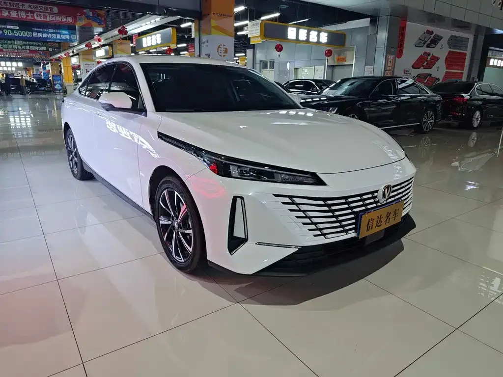 Changan Eado 2025 из CN, фото 4