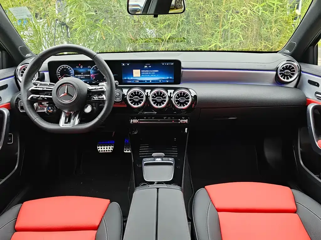 Mercedes-Benz A-Class AMG — фото 5