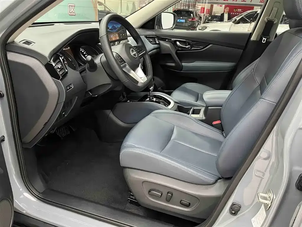 Nissan X-Trail 2025 из CN, фото 3