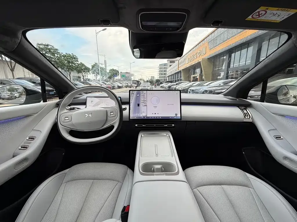 XPeng P7+ — фото 8