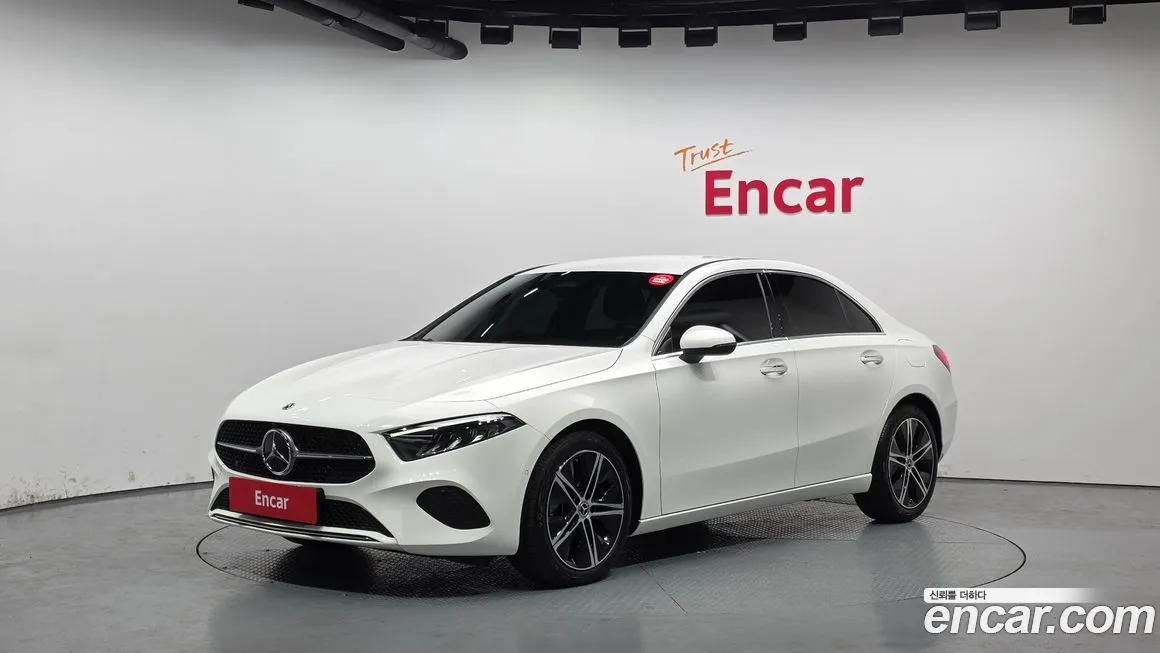 Mercedes-Benz A-Class — фото 1