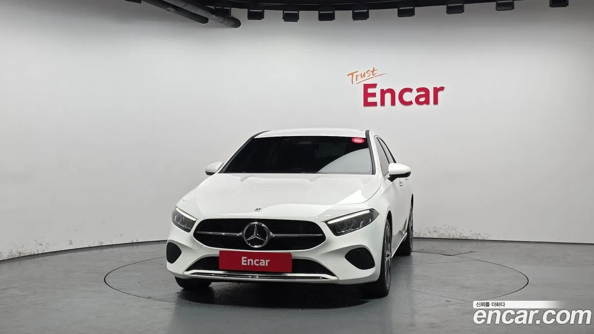 Mercedes-Benz A-Class — фото 10