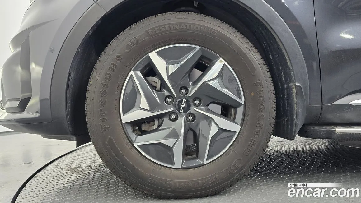 Kia Sorento — фото 4
