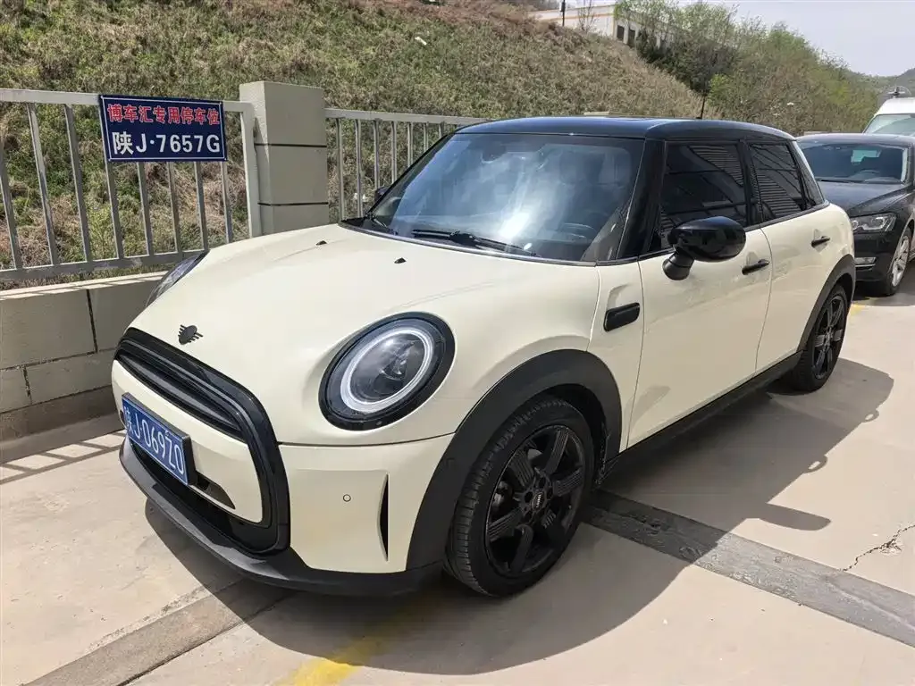 MINI Cooper (3-door) 2022 из CN, фото 1
