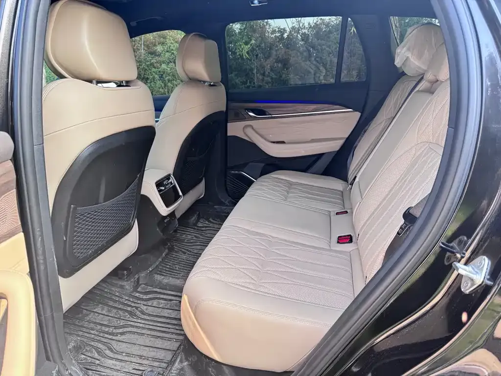 Geely Xingyue L 2025 из CN, фото 2
