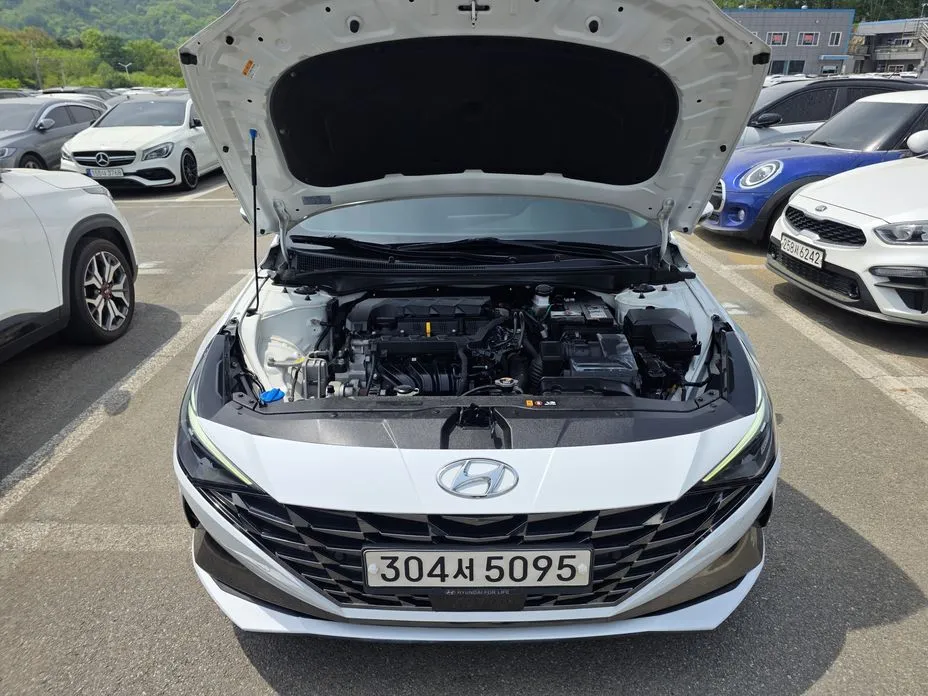 Hyundai AVANTE — фото 5