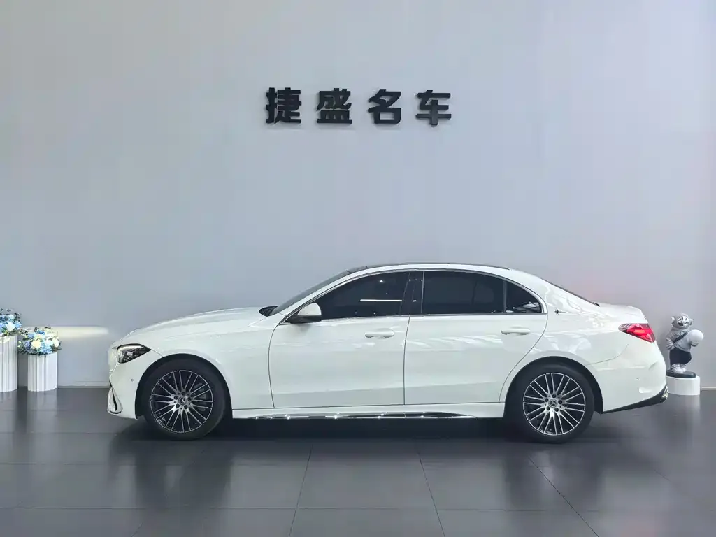 Mercedes-Benz C-Class — фото 4