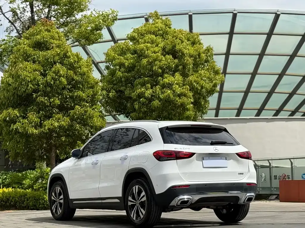 Mercedes-Benz GLA — фото 7