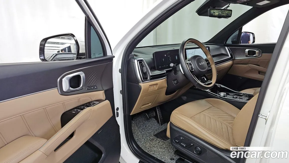 Kia Sorento — фото 7