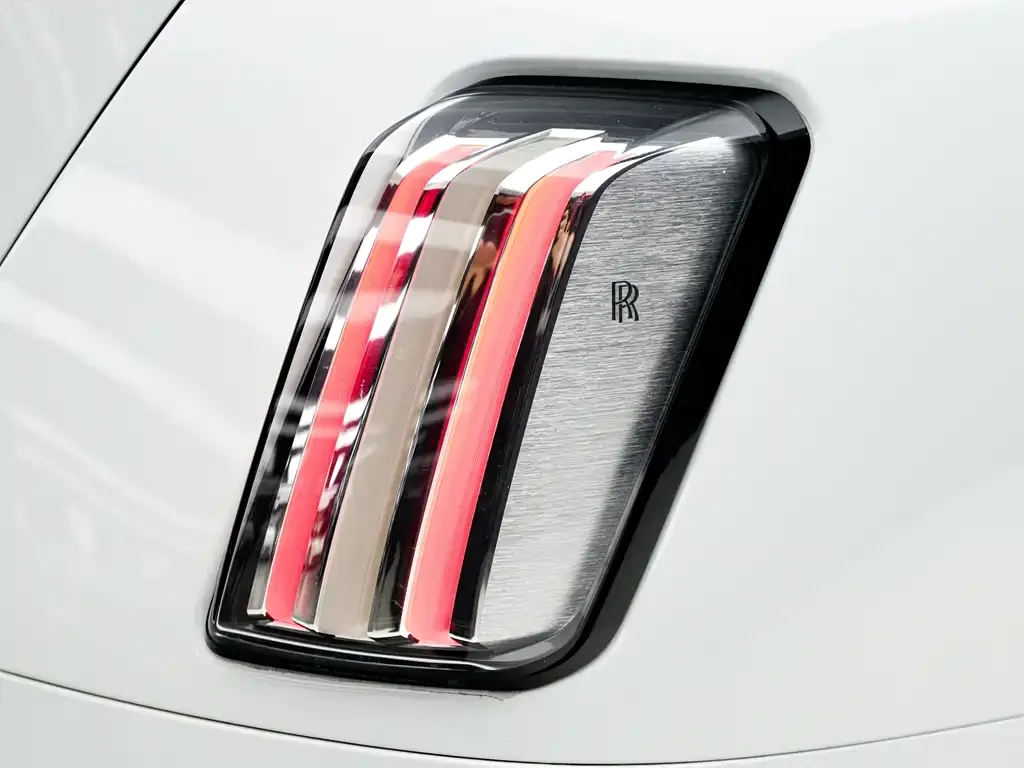 Rolls-Royce Phantom 2025 из CN, фото 4