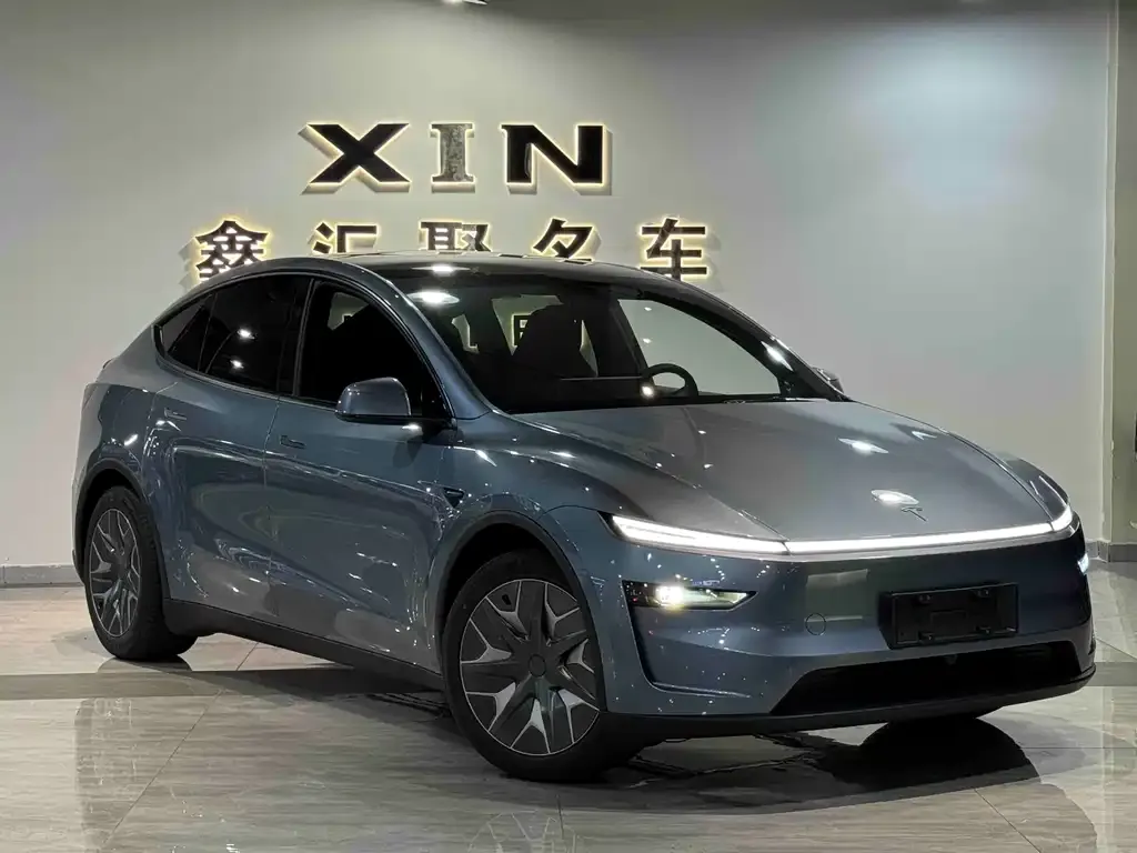Tesla Model Y L — фото 2