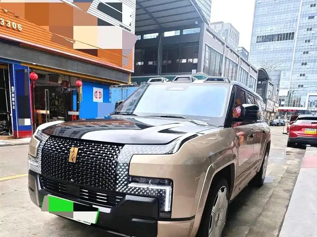 Yangwang U8 L