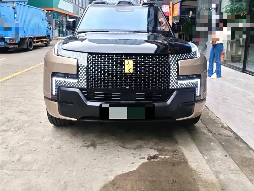 Yangwang U8 L 2025 из CN, фото 8