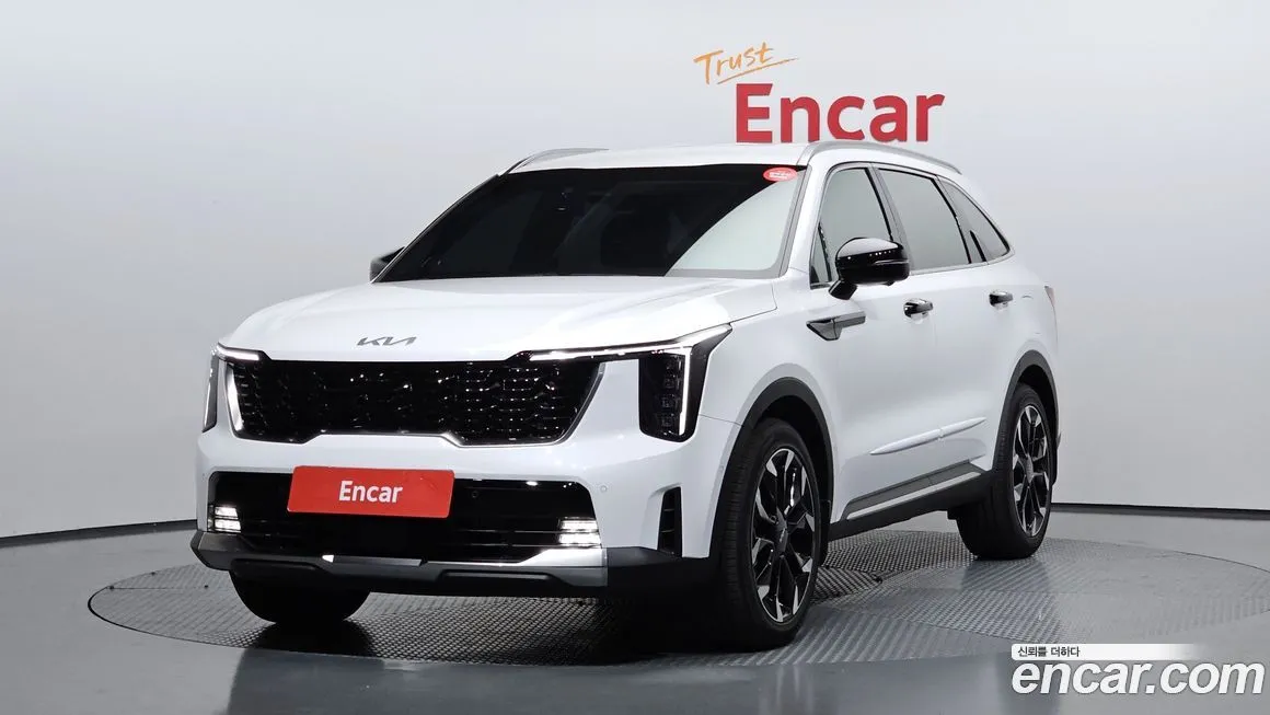 Kia Sorento — фото 1