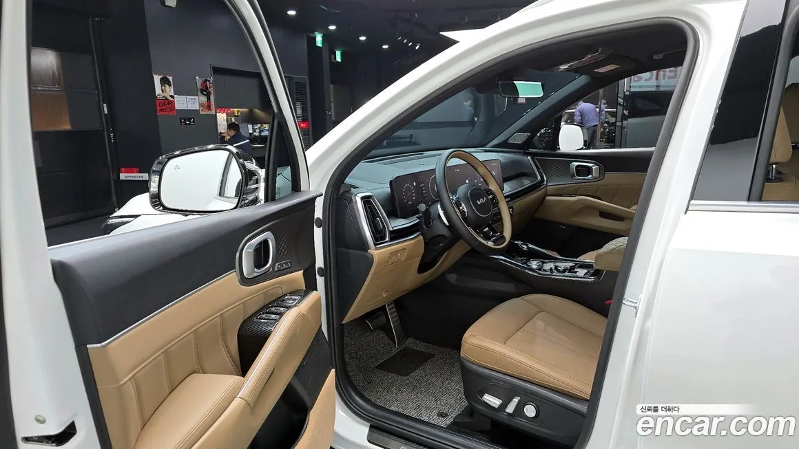 Kia Sorento — фото 8