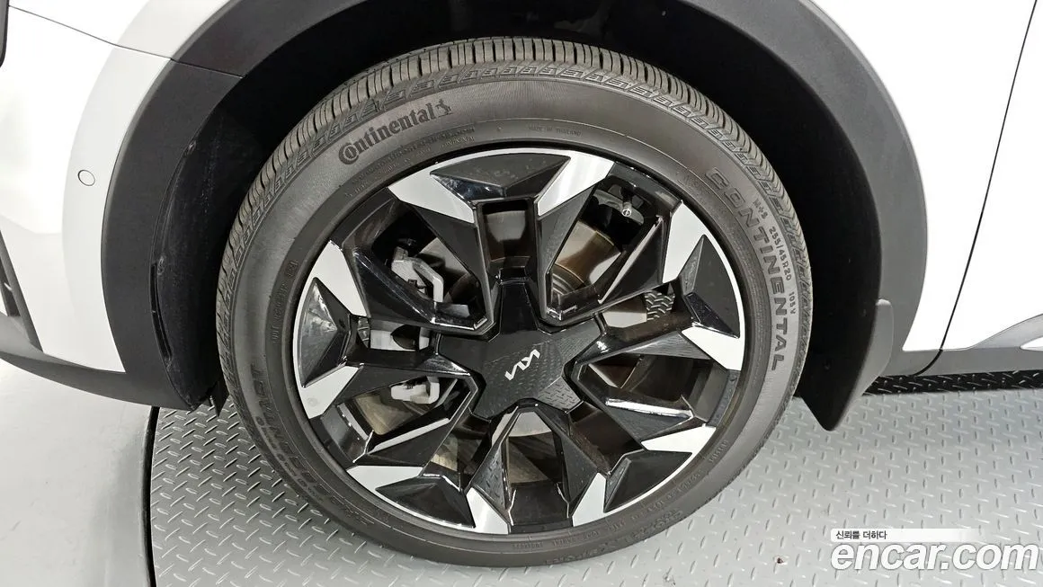 Kia Sorento — фото 6