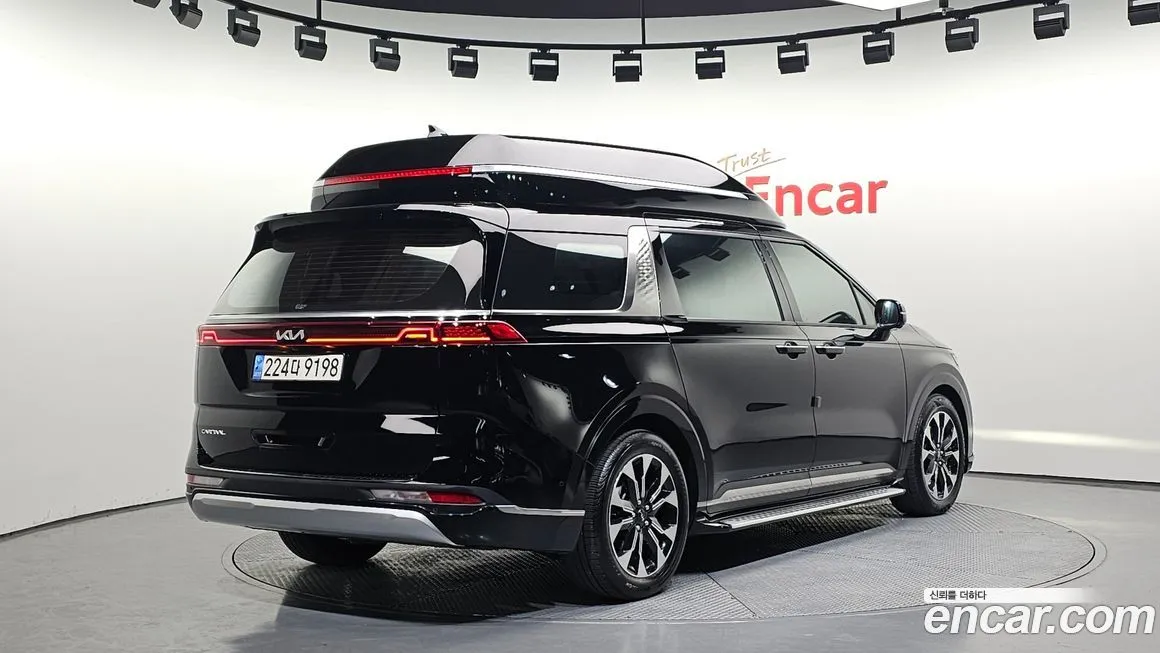 Kia Carnival 2023 из KR, фото 3