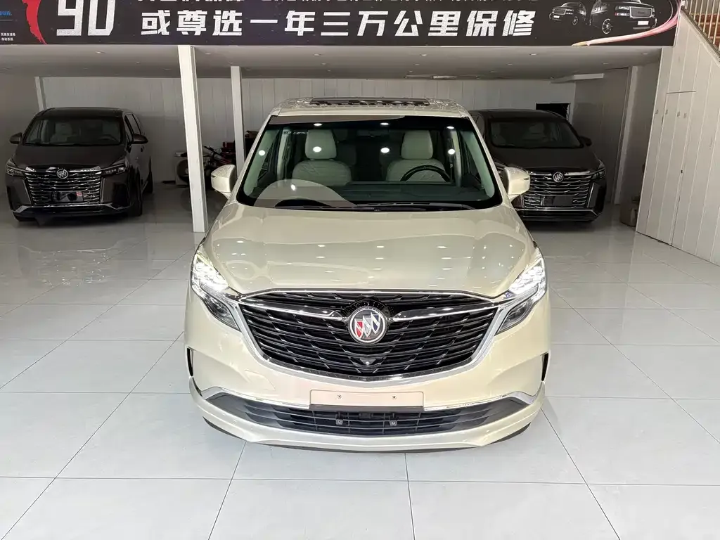 Buick GL8 2022 из CN, фото 10