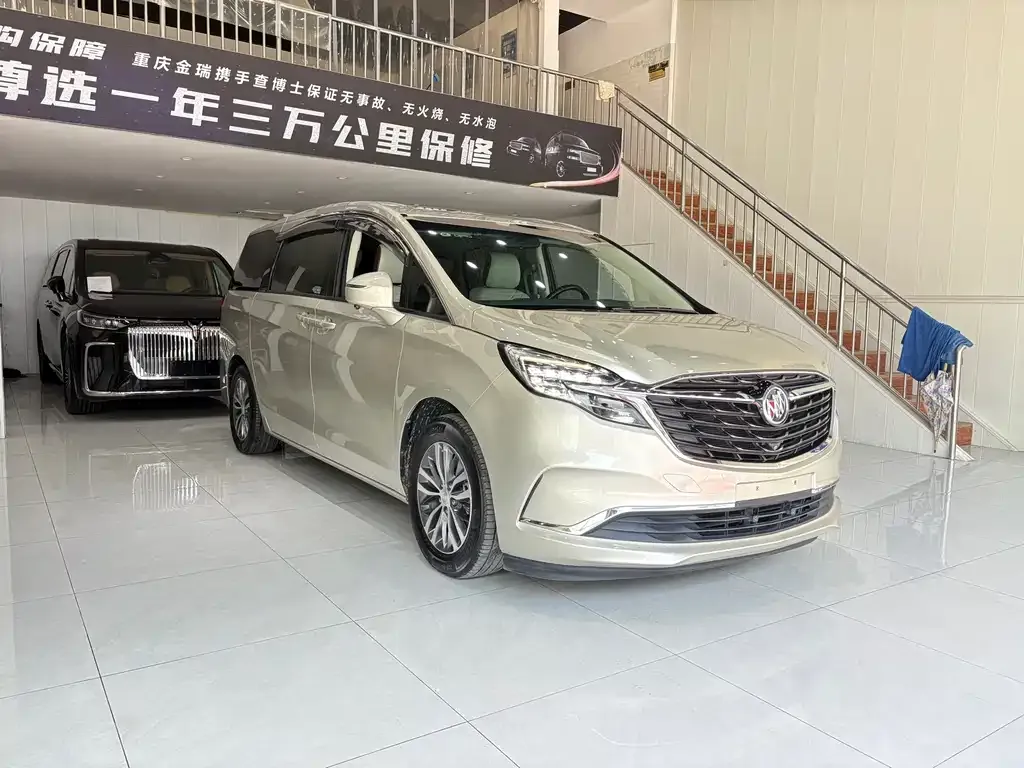 Buick GL8 2022 из CN, фото 6