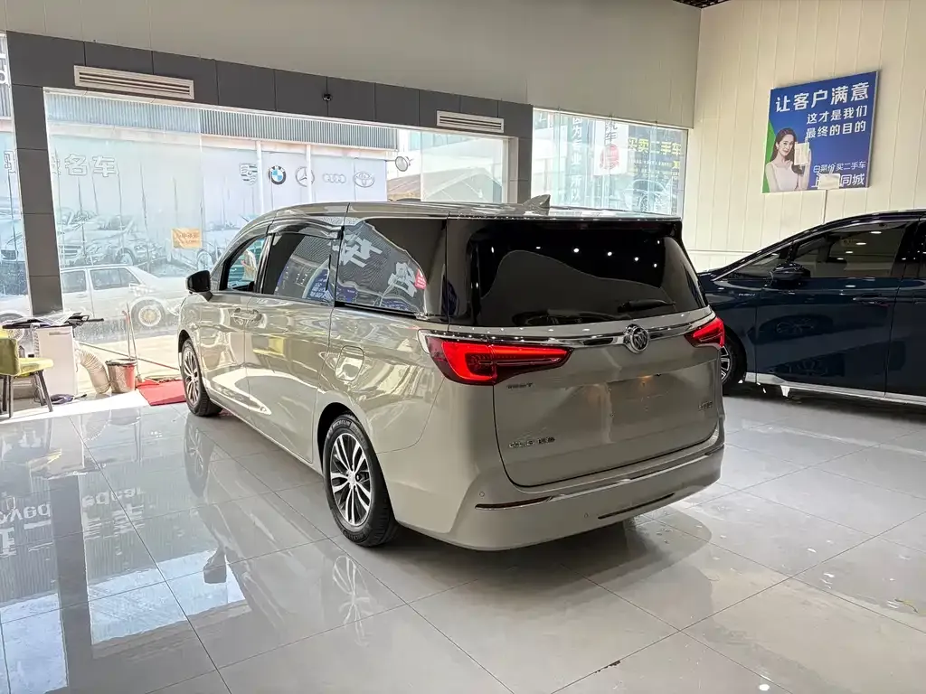 Buick GL8 2022 из CN, фото 7