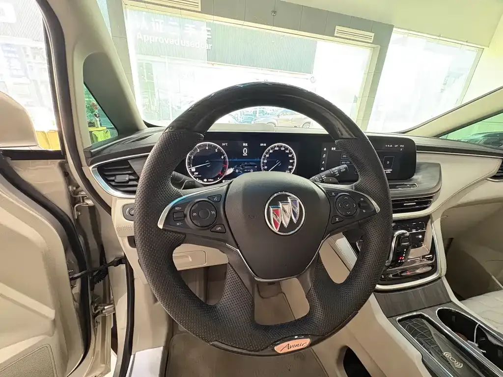 Buick GL8 2022 из CN, фото 3