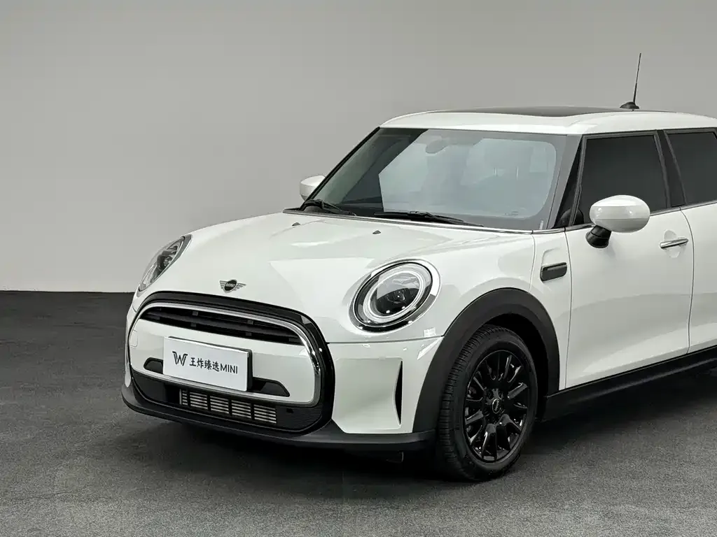 MINI Cooper (3-door) 2024 из CN, фото 10