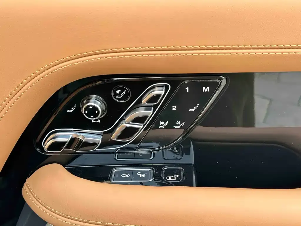Land Rover Range Rover 2022 из CN, фото 3