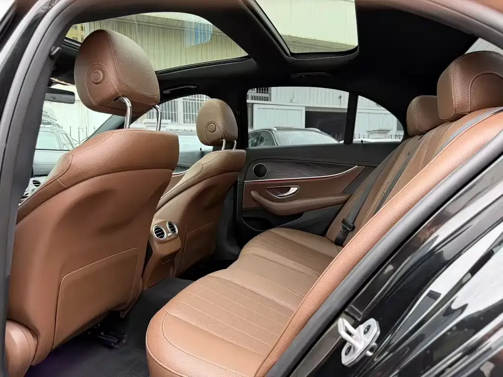 Mercedes-Benz E-Class (Import) 2021 из CN, фото 3