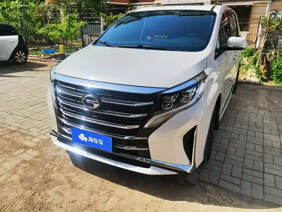 GAC Motor Trumpchi M8 — фото 1
