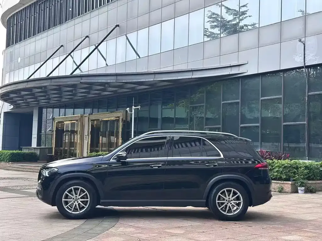 Mercedes-Benz GLE — фото 5