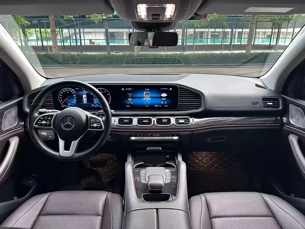 Mercedes-Benz GLE — фото 9