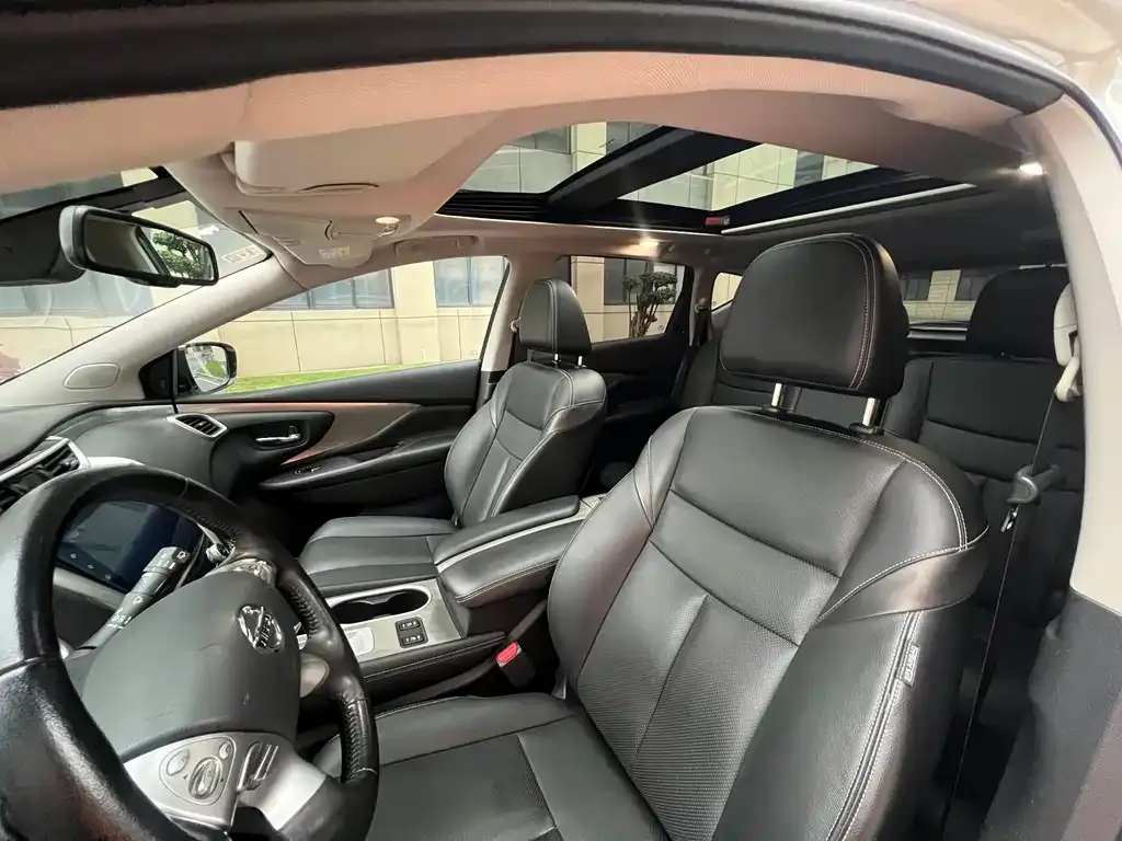 Nissan Murano 2021 из CN, фото 2