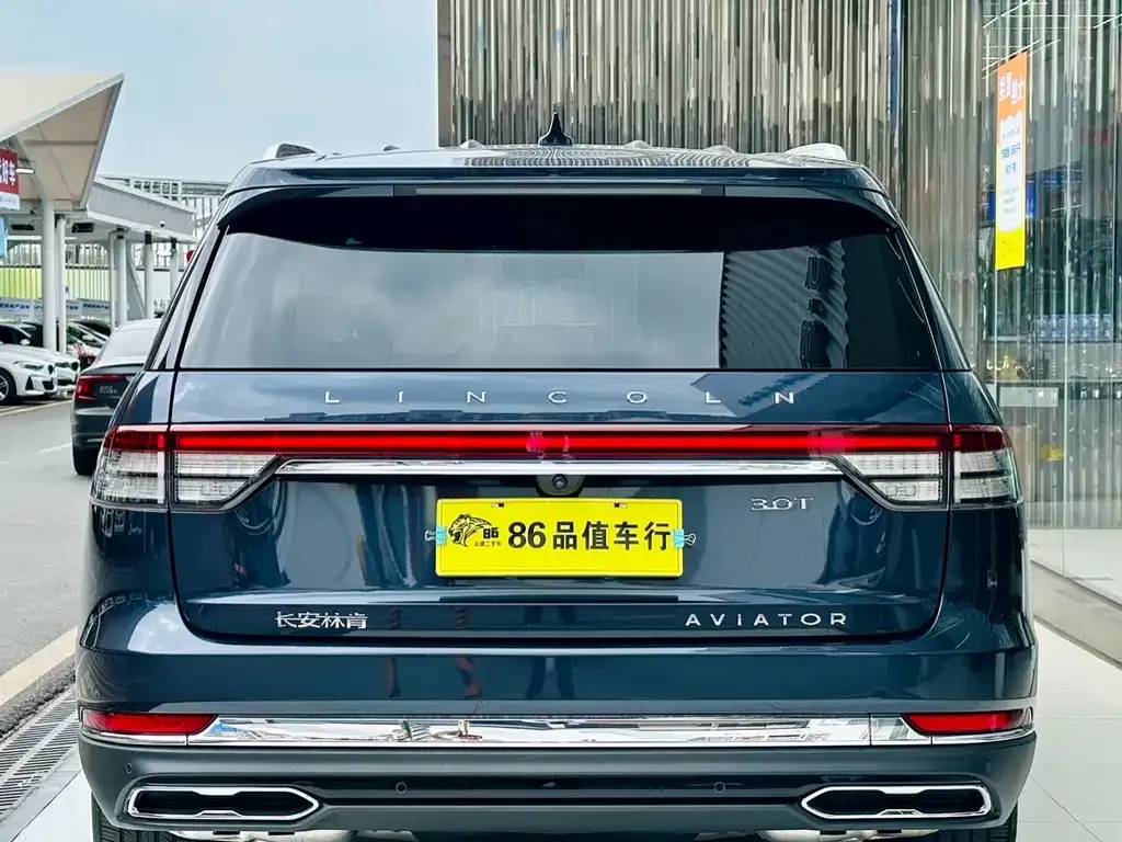 Lincoln Aviator — фото 9