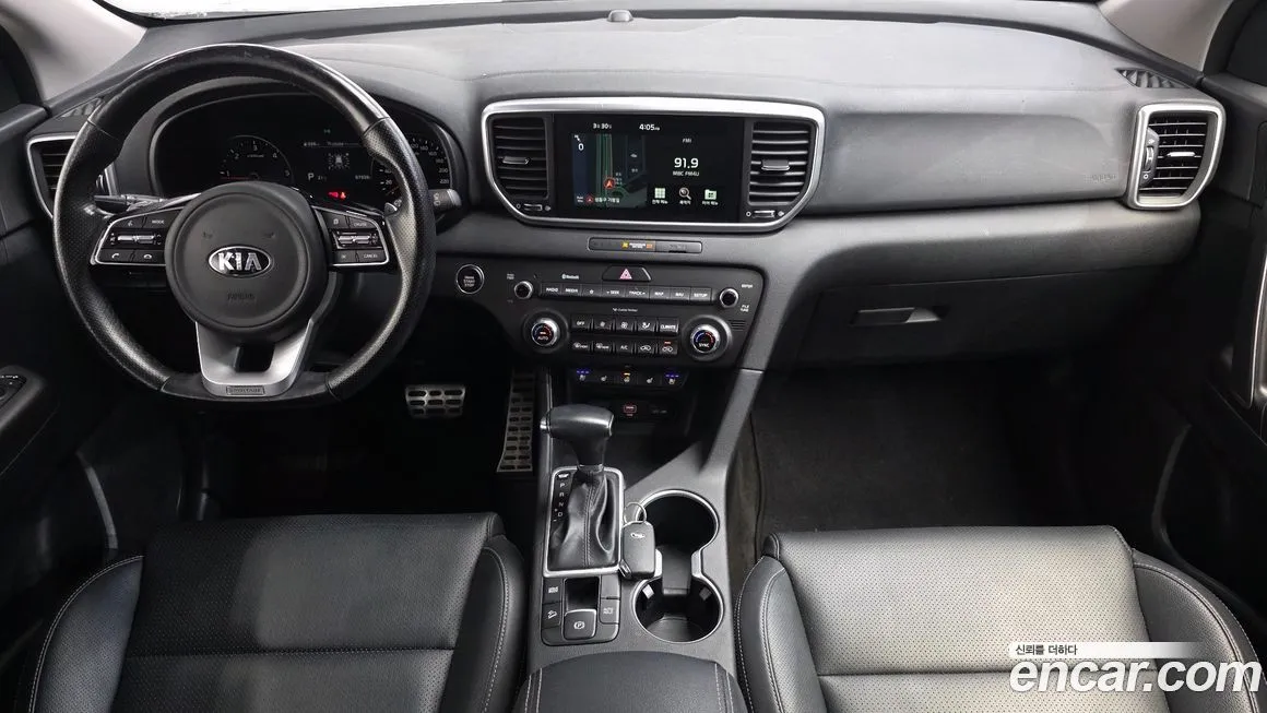 Kia Sportage — фото 9