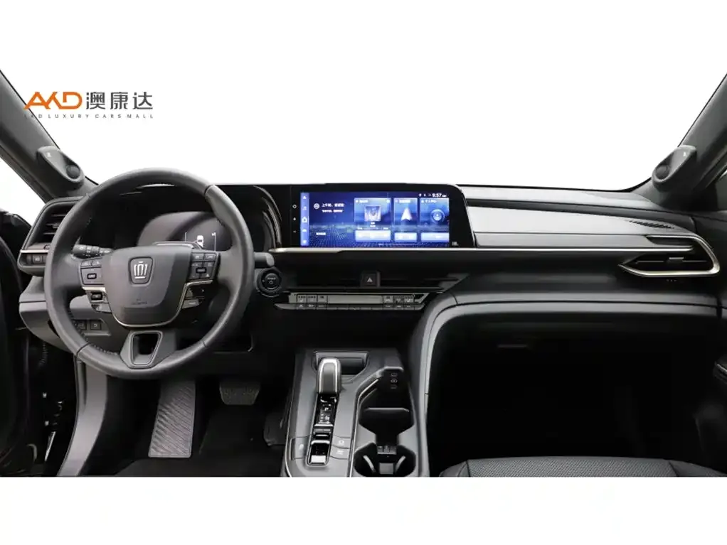Toyota Crown SportCross 2024 из CN, фото 4