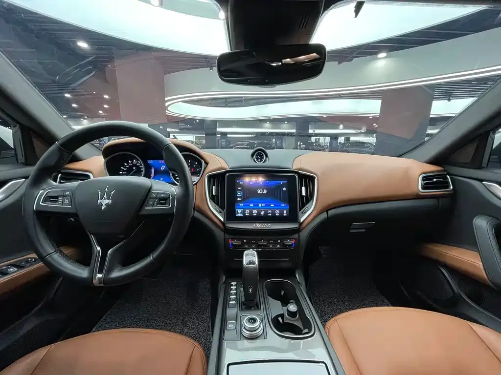 Maserati Ghibli 2021 из CN, фото 10