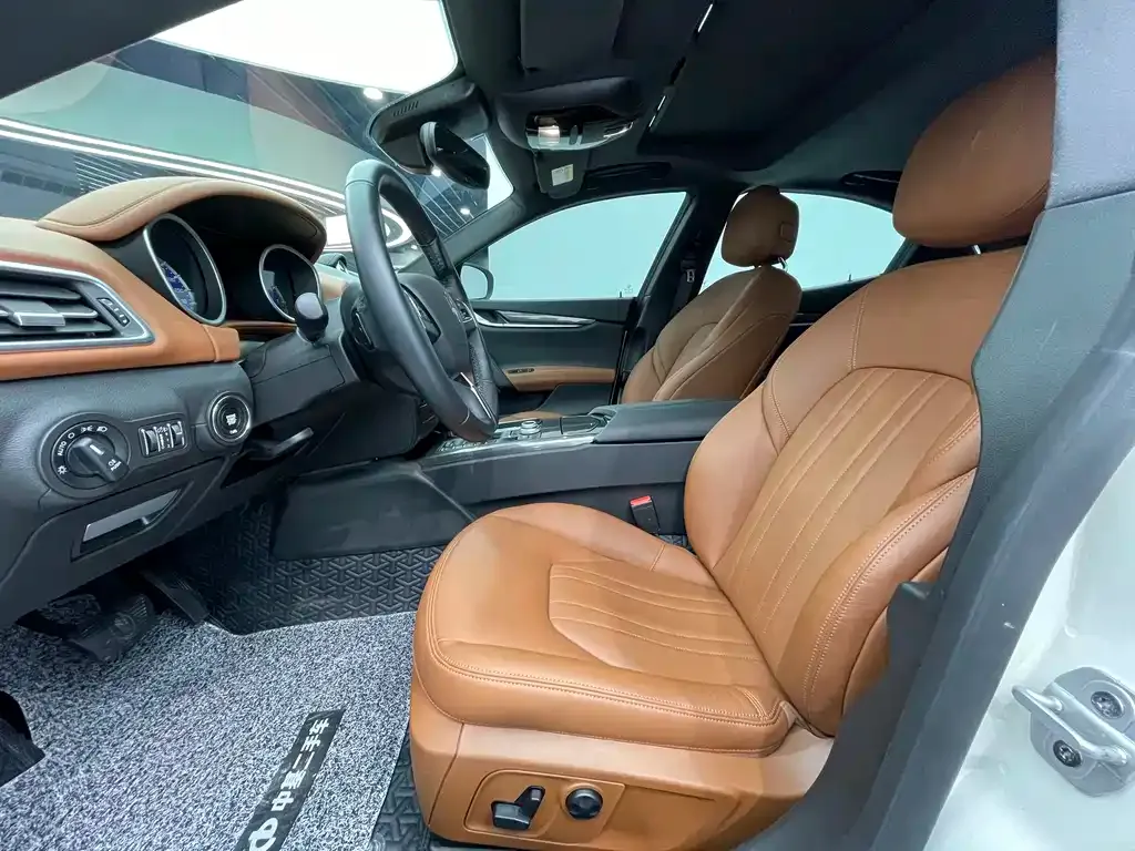 Maserati Ghibli 2021 из CN, фото 8