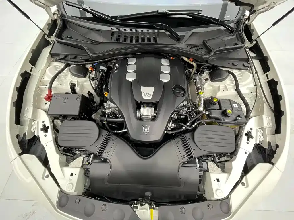 Maserati Ghibli 2021 из CN, фото 5
