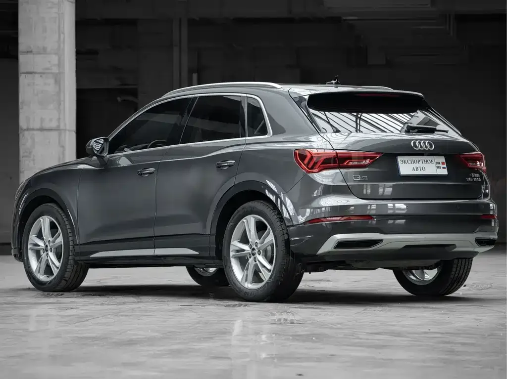 Audi Q3 — фото 7