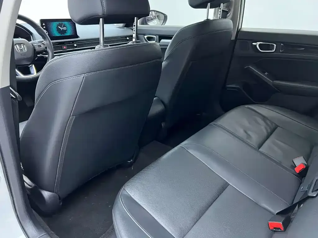 Honda Civic 2024 из CN, фото 4