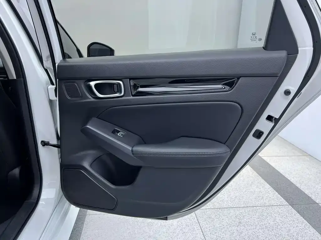 Honda Civic 2024 из CN, фото 8