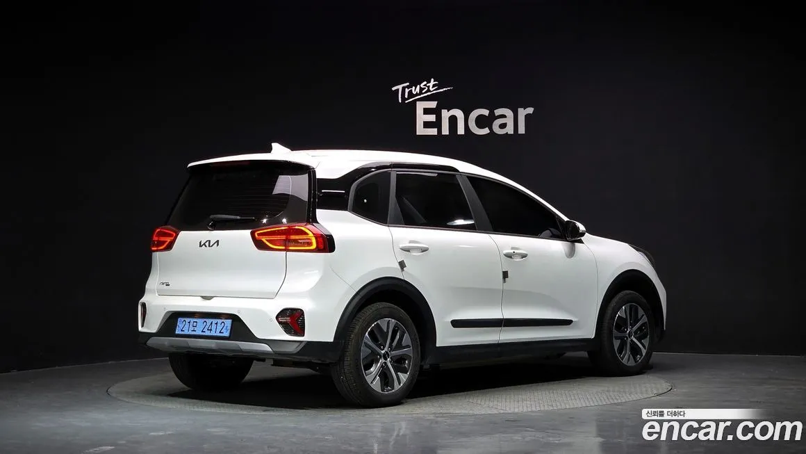 Kia Niro 2024 из KR, фото 2
