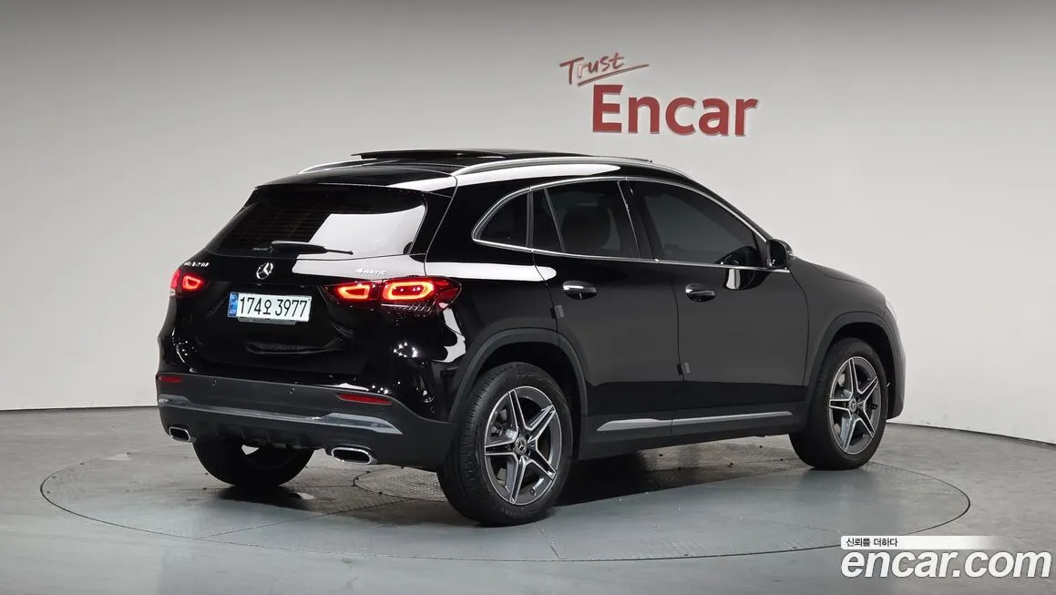 Mercedes-Benz GLA-Class — фото 5