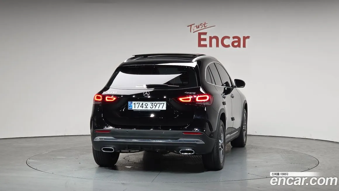 Mercedes-Benz GLA-Class — фото 4