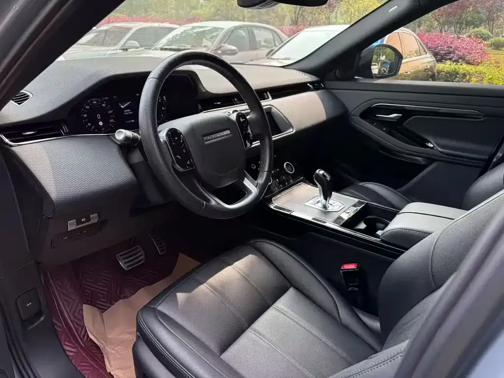 Land Rover Evoque — фото 9