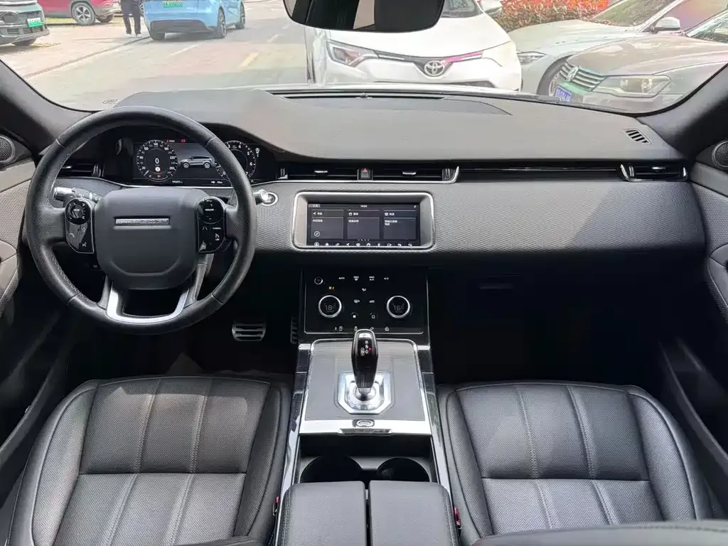 Land Rover Evoque — фото 8