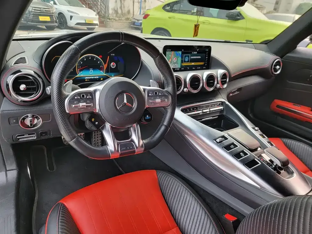 Mercedes-Benz AMG GT — фото 7